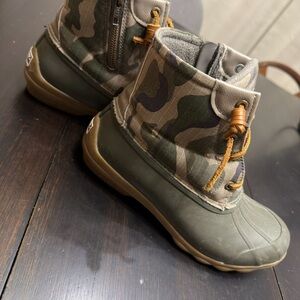 Sperry Camouflage Boots with Green and Brown
